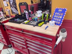 -Devilhands Barbershop男士理容店