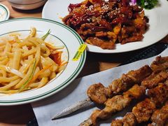-贯贯吉·清真餐厅(浙江中路店)