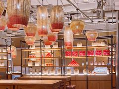 -荣家黄鱼面(南京西路店)