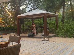 -三亚艾迪逊酒店·海滩烧烤 BARBACOA·现场乐队·浪漫晚餐·烧烤海鲜