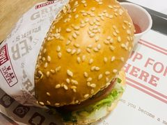 -The Habit Burger Grill 哈比特汉堡(爱琴海店)