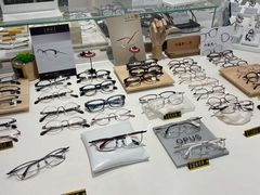-茂昌眼镜(南京西路店)