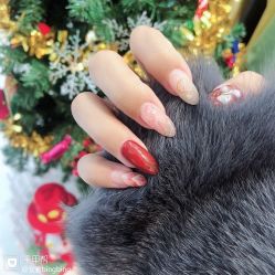 -Pink You美甲洗眉纹绣定制中心