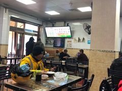 大堂-春雨羊汤店(广开四马路总店)