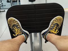 -超鹿运动(五四路恒力城店)