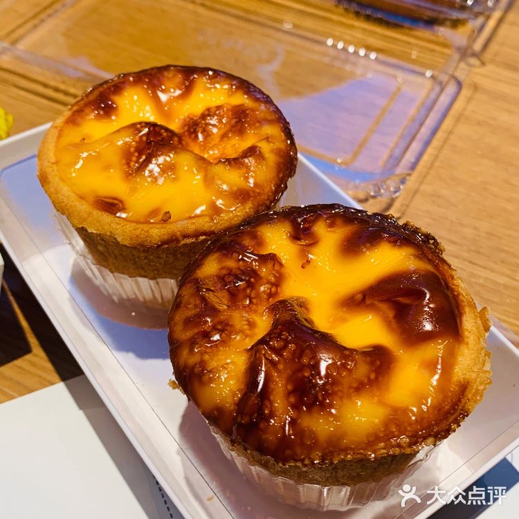 亲测好吃😋鲍师傅的盘塔可以冲[胜利]泡芙也冲啊