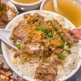 爆的佛山西樵人均10r的排骨饭！吃上了！