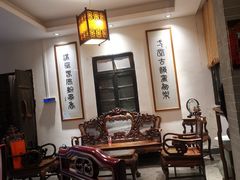 -壹零贰小馆(桂城石啃店)