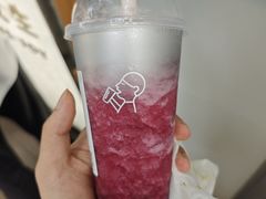 -喜茶(上海淮海中路渔阳里店)