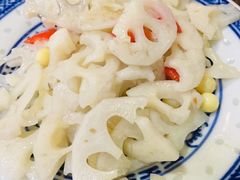 清炒藕片-同得兴 Since·1995 传统苏式面馆(嘉馀坊店)