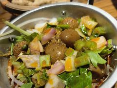 -钢管厂五区小郡肝串串香火锅(人民广场店)