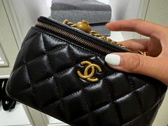 -CHANEL(恒隆广场店)