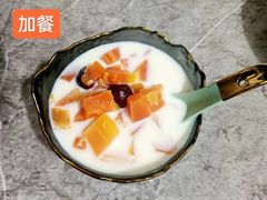 -明日星月嫂服务中心