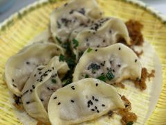 -苏沪老鸿兴城市饭堂(肇嘉浜路店)