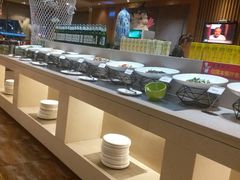 自助取餐区-临沂荣华大酒店