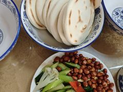 -一间楼牛羊肉泡馍馆(东一路店)