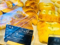 -BONBON BAKERY