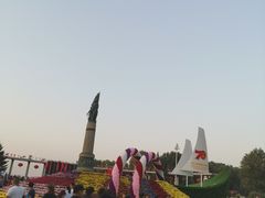 -人民防洪胜利纪念塔