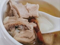 五指无桃炖老鸡汤-酌宴府The China Club·广州万富希尔顿酒店(云城东路店)