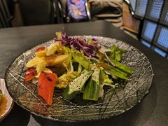 -铭牛烧肉·和牛海鲜自助(高新月牙湖店)