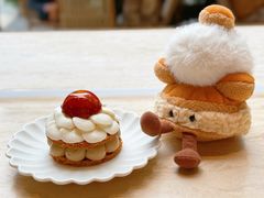 -VERIE BAKEHOUSE