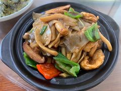-胡子饮食店