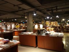 -新华书店(印象城店)