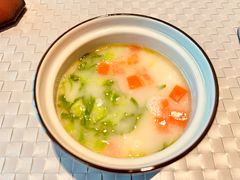 -宁海安岚·南溪阁全日餐厅