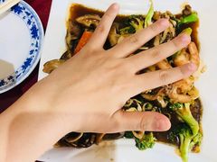 -鑫渔港海鲜本地菜·山海关浑锅(东戴河店)