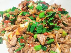 陈坛辣椒肉炒肉-渔乡米香·剁椒鱼头(四方坪店)