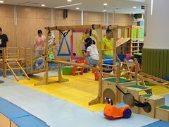 -亲亲袋鼠托育早教·思维专注力·棕熊英语(鼓楼恒力城店)