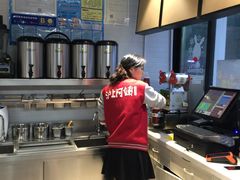 -沪上阿姨·精选茶饮(华强广场店)