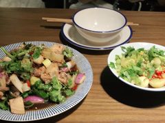 -二孃鸡爪爪(东风路总店)