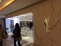 门面-SAINT LAURENT(海港城店)
