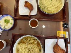 -百年老字号·观振兴蟹黄面·三虾面·苏式面(观前街富仁坊巷店)