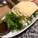 图一的红色小果子，酸酸甜甜冰冰的，特别赞