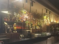 -唐拉雅秀酒店-西锦汇空中BBQ·思创餐厅