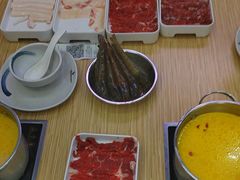 -杨老板·海鲜集市火锅·鲜切牛肉(中防万宝店)