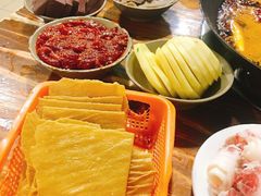 -星鸿社重庆老火锅(燃灯寺分店)