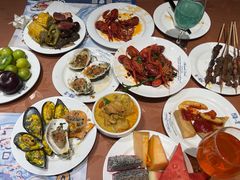 -四海一家自助餐(益田假日广场店)