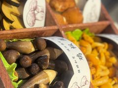 -椰子湾·海南火锅·糟粕醋·椰子鸡(正大广场店)