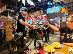 -萍姐火锅·公路夜市(武汉首店)