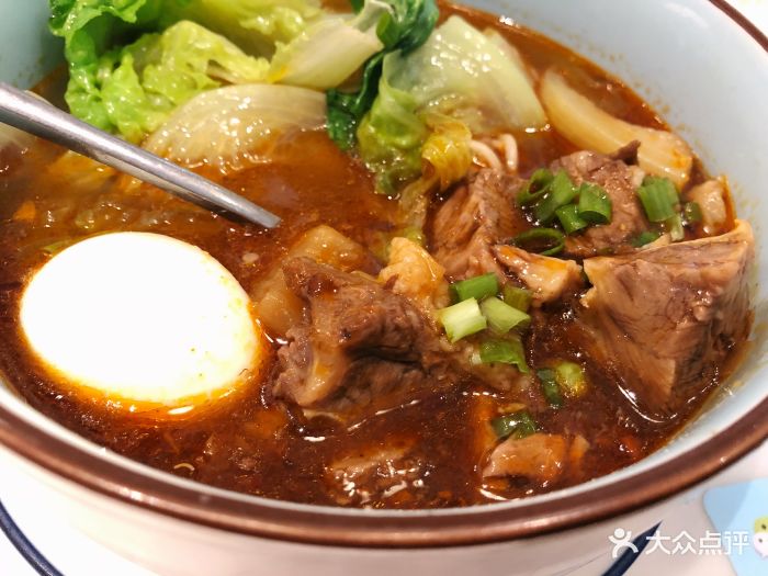 越打星yuetdasing(凤凰汇店)招牌沙茶牛腩面图片 - 第546张