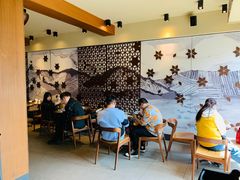 大堂-星巴克臻选(成都宽窄巷子店)