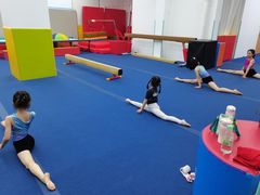 -蜩动儿童运动成长馆(恒生万鹂广场店)