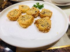 香酥芝麻饼-稻香酒家(长宁KING88广场店)
