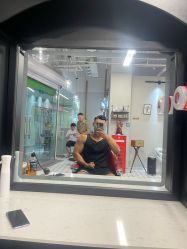 -老男孩男士理容馆·理发·烫染·修面