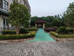 -奉贤东方美谷金汇敬老院·医护康复·日月星连锁(奉贤院)