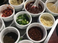 -朝伟清真铜瓢牛肉馆(三十年老·店)
