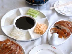 壹品北京烤鸭-海湾壹品·粤菜·早茶·烤鸭(拱北店)